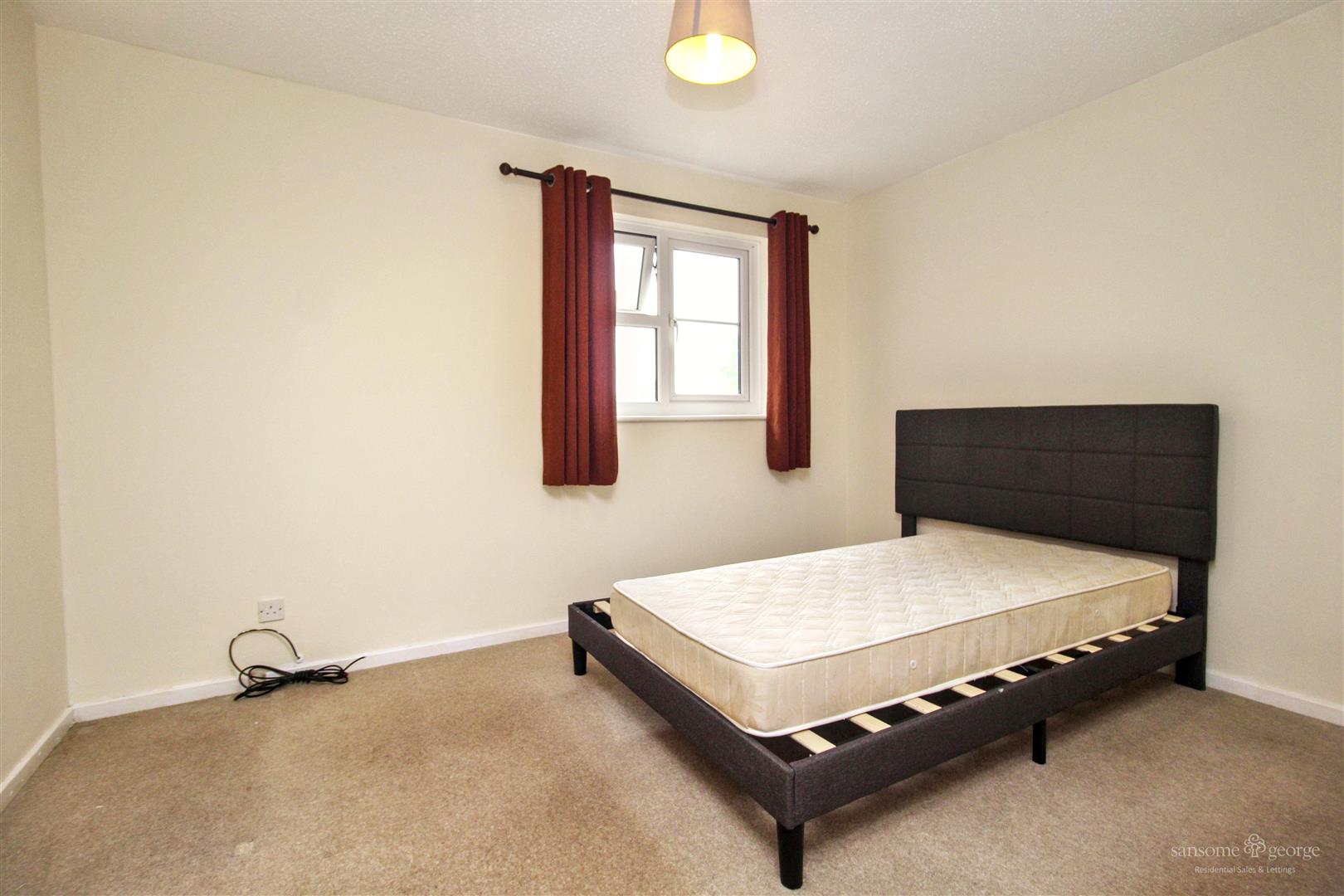 Talbot Way, Tilehurst, Reading